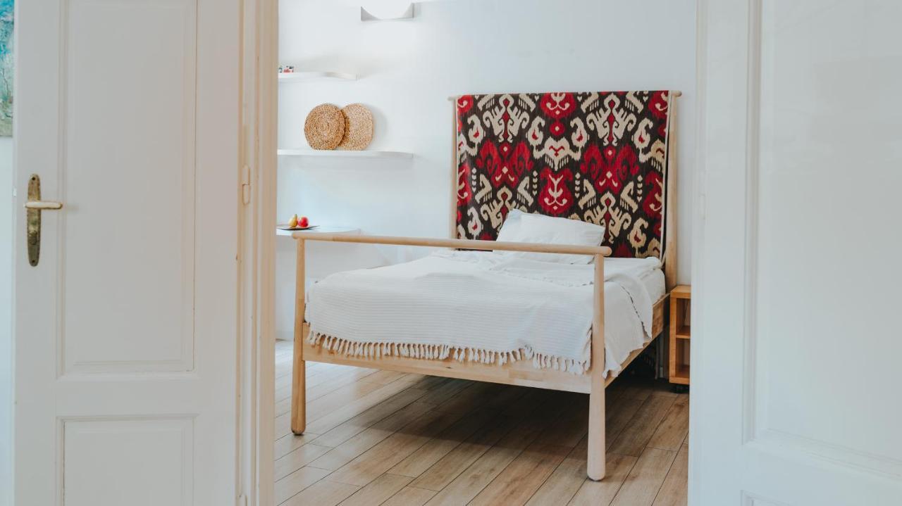 Salon Apartment In Dorcol Historical Belgrad Exterior foto