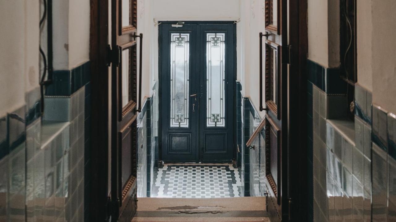 Salon Apartment In Dorcol Historical Belgrad Exterior foto